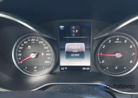 2018 Mercedes-Benz C 300 из США, поврежденный, VIN 55SWF4JB9JU241086